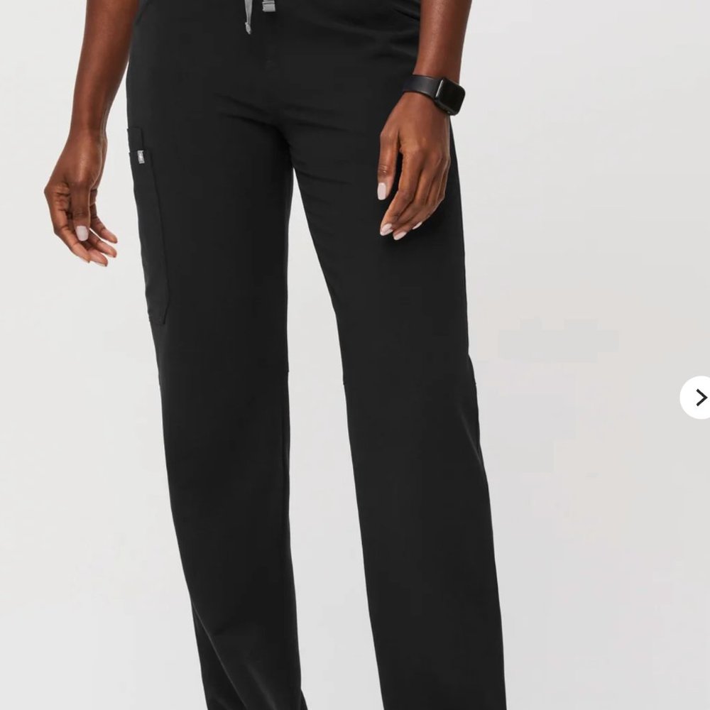 Figs Black Kade™ Cargo Scrub Pants
